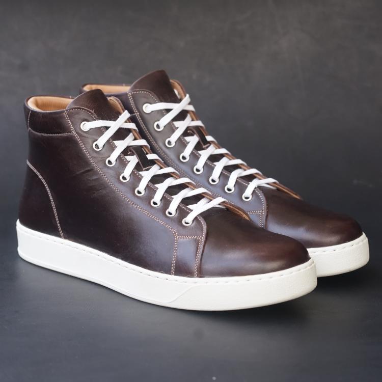 Songo High Top Rubber Sole Sneakers with Pull Up Leather